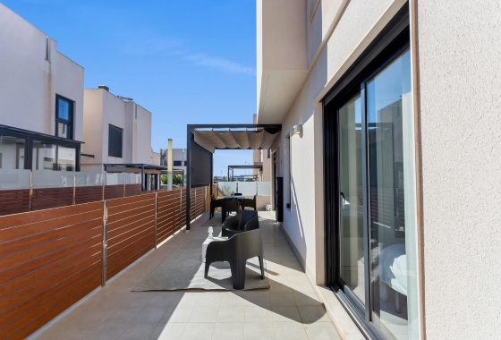 Rynek wtórny - Villa - Torrevieja - Sector 25