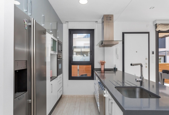 Rynek wtórny - Villa - Torrevieja - Sector 25