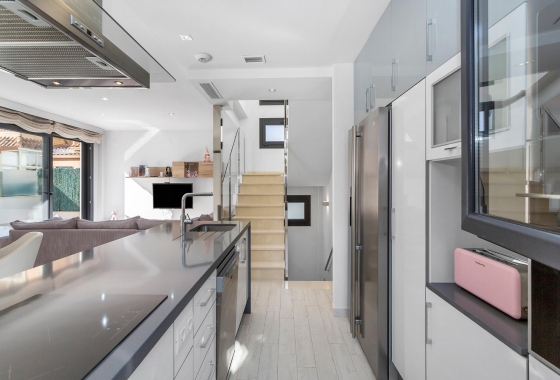 Rynek wtórny - Villa - Torrevieja - Sector 25