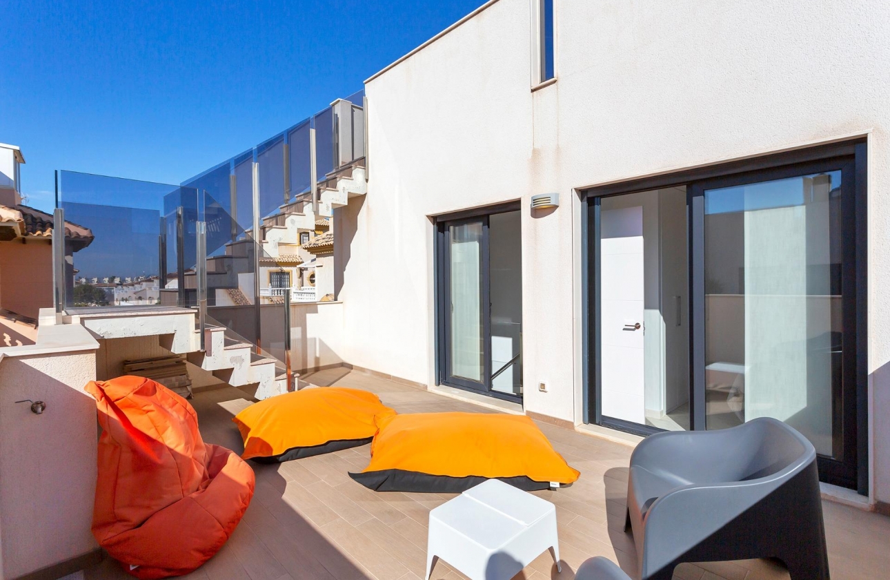 Rynek wtórny - Villa - Torrevieja - Sector 25