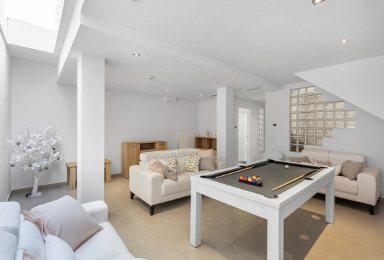 Rynek wtórny - Villa - Torrevieja - Sector 25