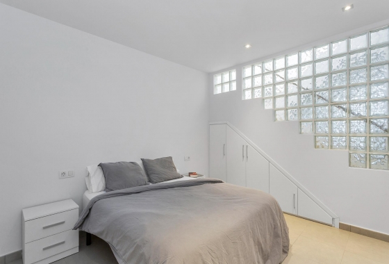 Rynek wtórny - Villa - Torrevieja - Sector 25