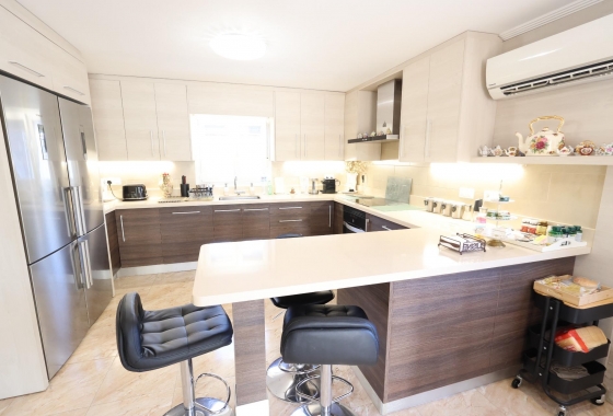 Rynek wtórny - Villa - Torrevieja - Los Balcones