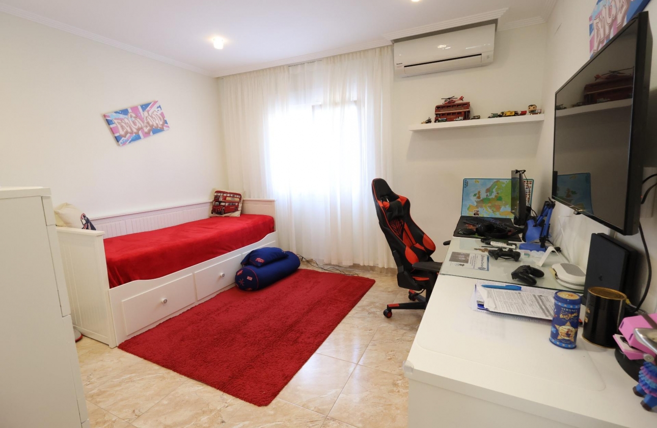 Rynek wtórny - Villa - Torrevieja - Los Balcones