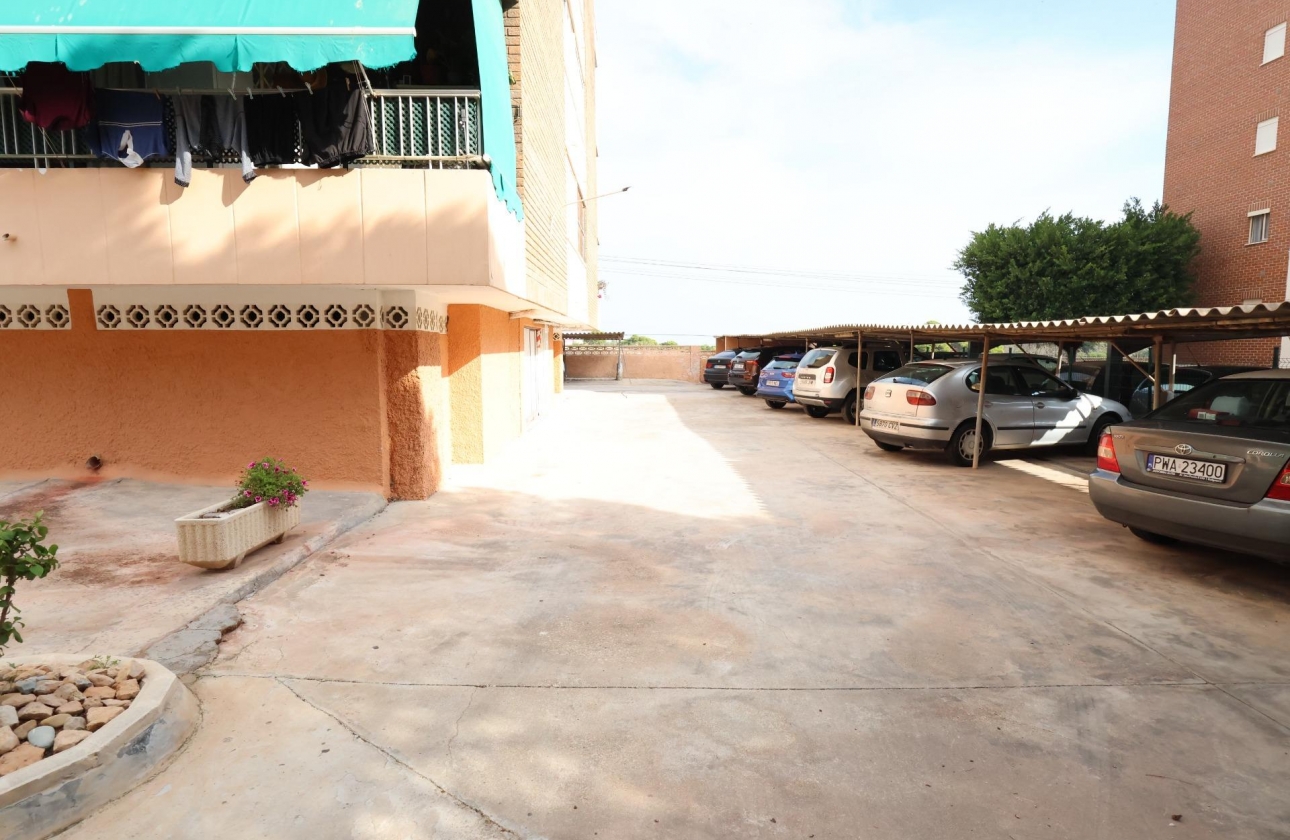 Rynek wtórny - Apartament - Torrevieja - Punta Prima
