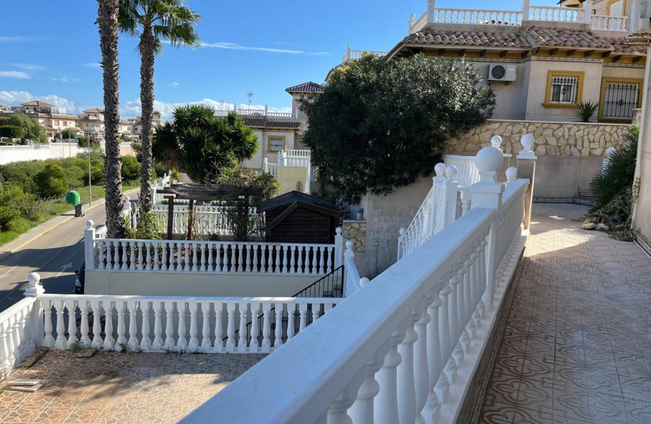 Rynek wtórny - Villa - Orihuela Costa - Playa Flamenca