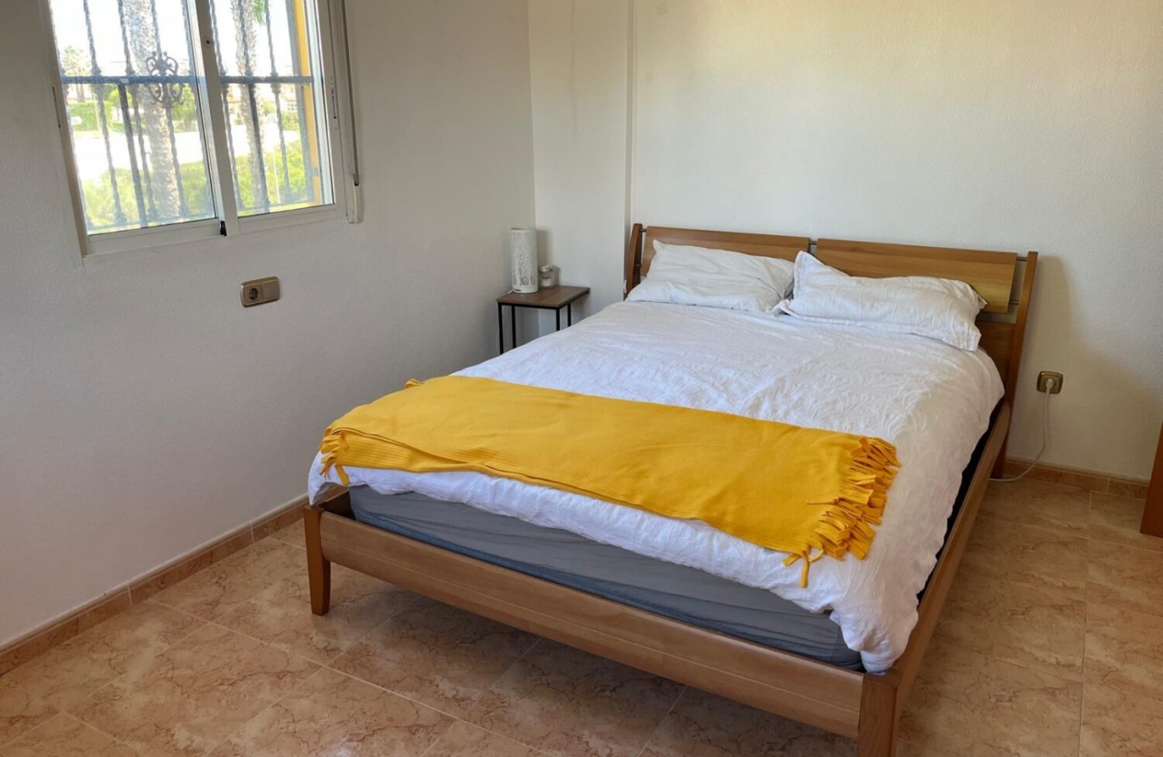 Rynek wtórny - Villa - Orihuela Costa - Playa Flamenca