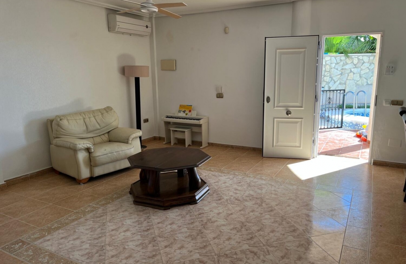 Rynek wtórny - Villa - Orihuela Costa - Playa Flamenca