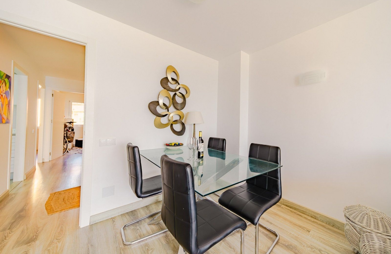 Rynek wtórny - Apartament - Torrevieja - Playa del Cura