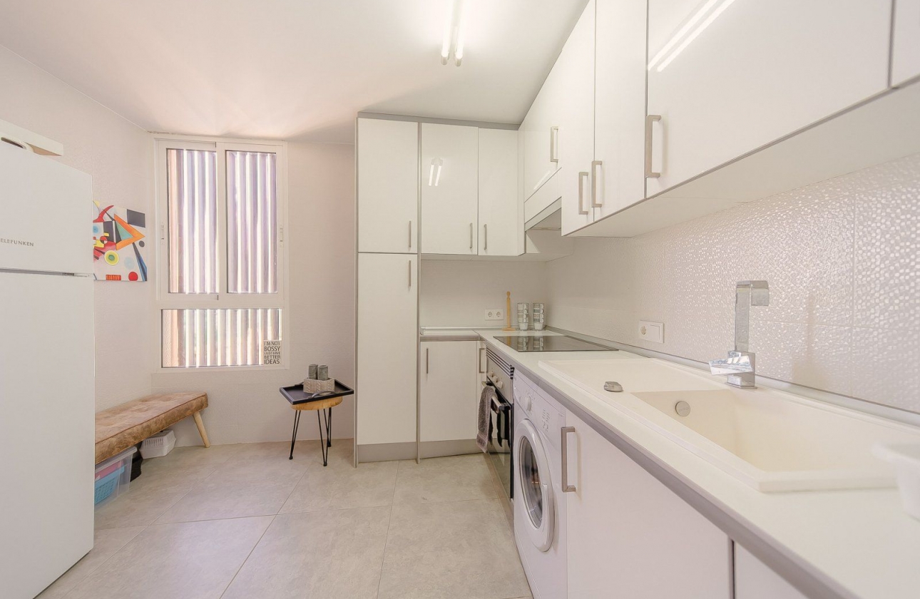 Rynek wtórny - Apartament - Torrevieja - Playa del Cura