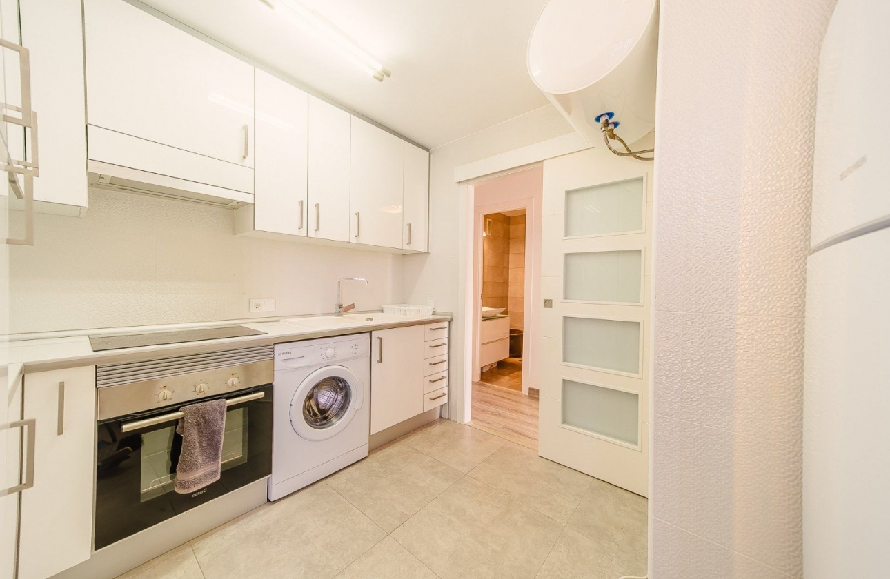Rynek wtórny - Apartament - Torrevieja - Playa del Cura