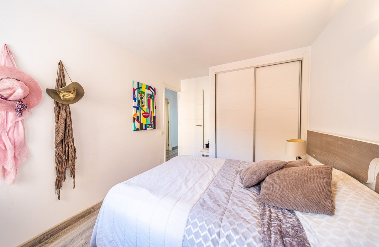 Rynek wtórny - Apartament - Torrevieja - Playa del Cura