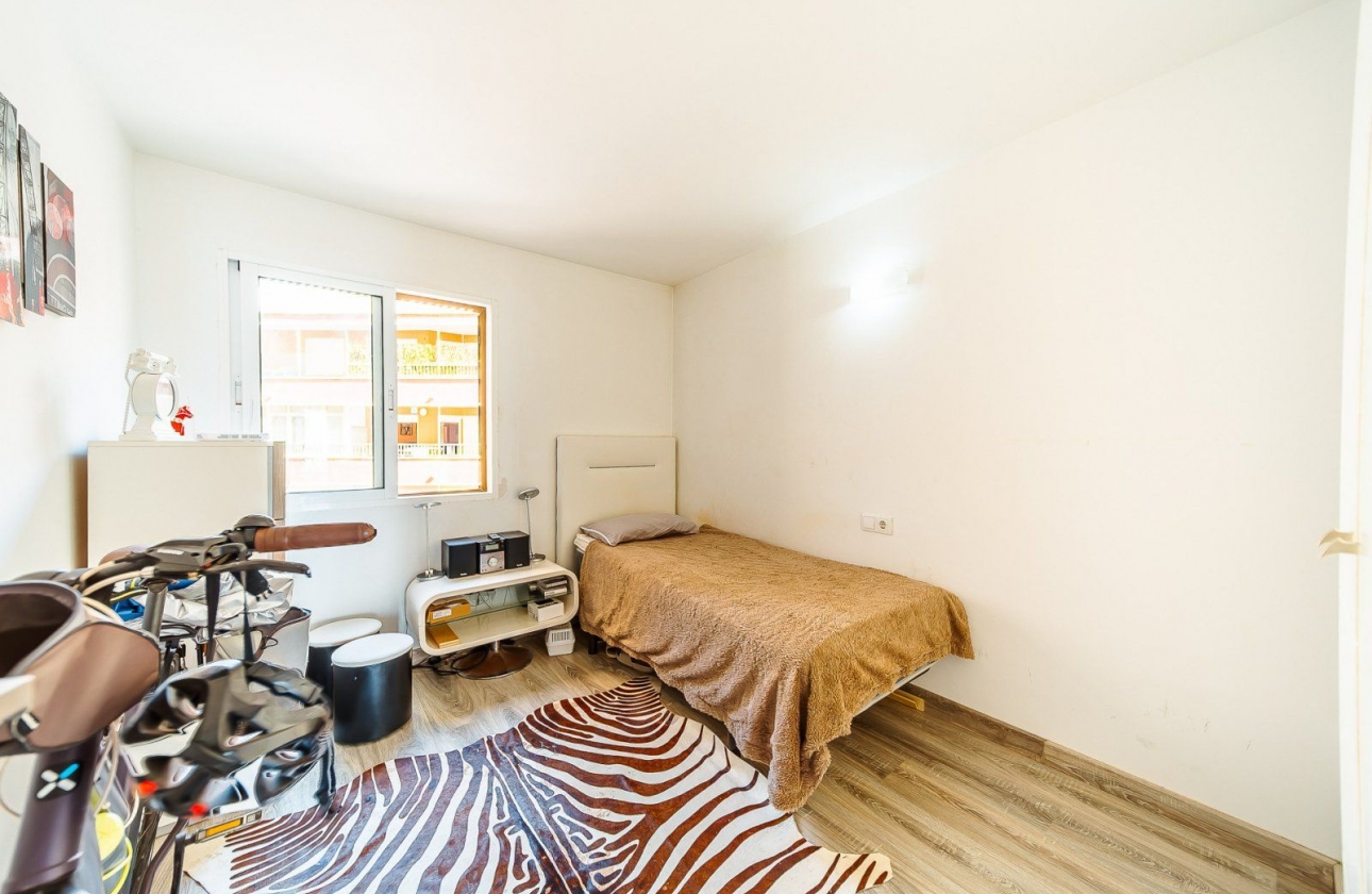 Rynek wtórny - Apartament - Torrevieja - Playa del Cura