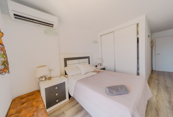 Rynek wtórny - Apartament - Torrevieja - Playa del Cura
