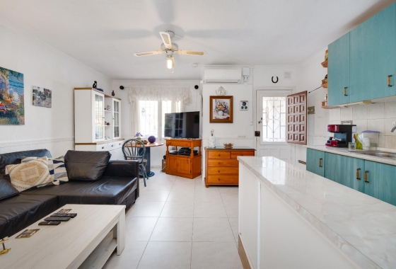 Rynek wtórny - Szeregowiec - Torrevieja - Los Angeles