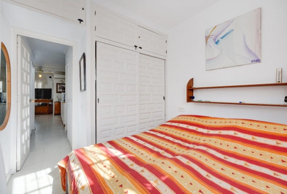 Rynek wtórny - Szeregowiec - Torrevieja - Los Angeles