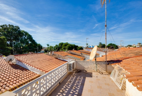 Rynek wtórny - Szeregowiec - Torrevieja - Los Angeles