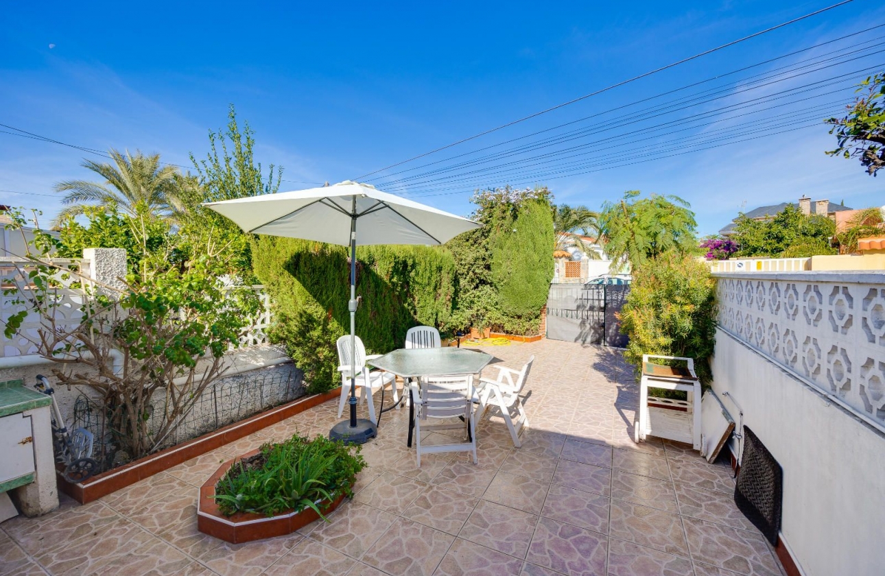 Rynek wtórny - Szeregowiec - Torrevieja - Los Angeles