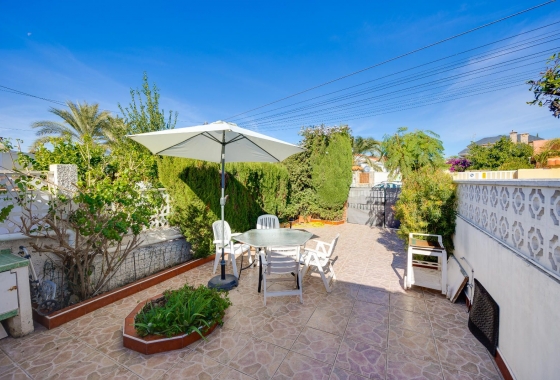 Rynek wtórny - Szeregowiec - Torrevieja - Los Angeles