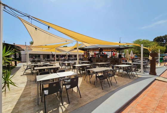 Rynek wtórny - Szeregowiec - Torrevieja - Los Angeles