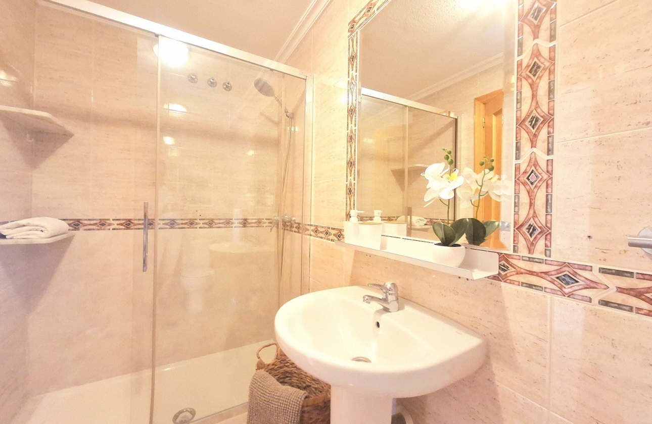 Rynek wtórny - Apartament - Torrevieja - Centro