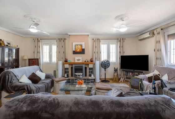 Rynek wtórny - Villa - Torrevieja - Los Balcones