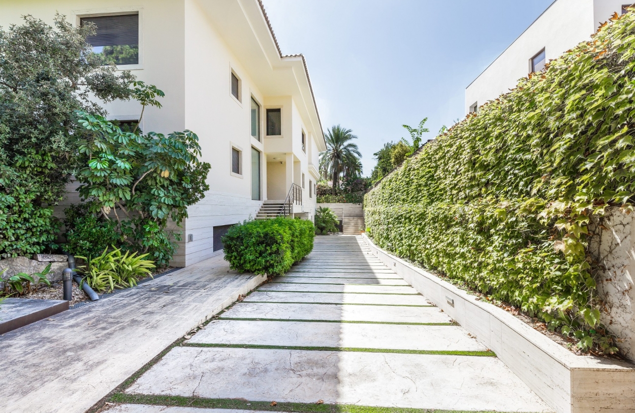 Rynek wtórny - Villa - Alicante - Vistahermosa