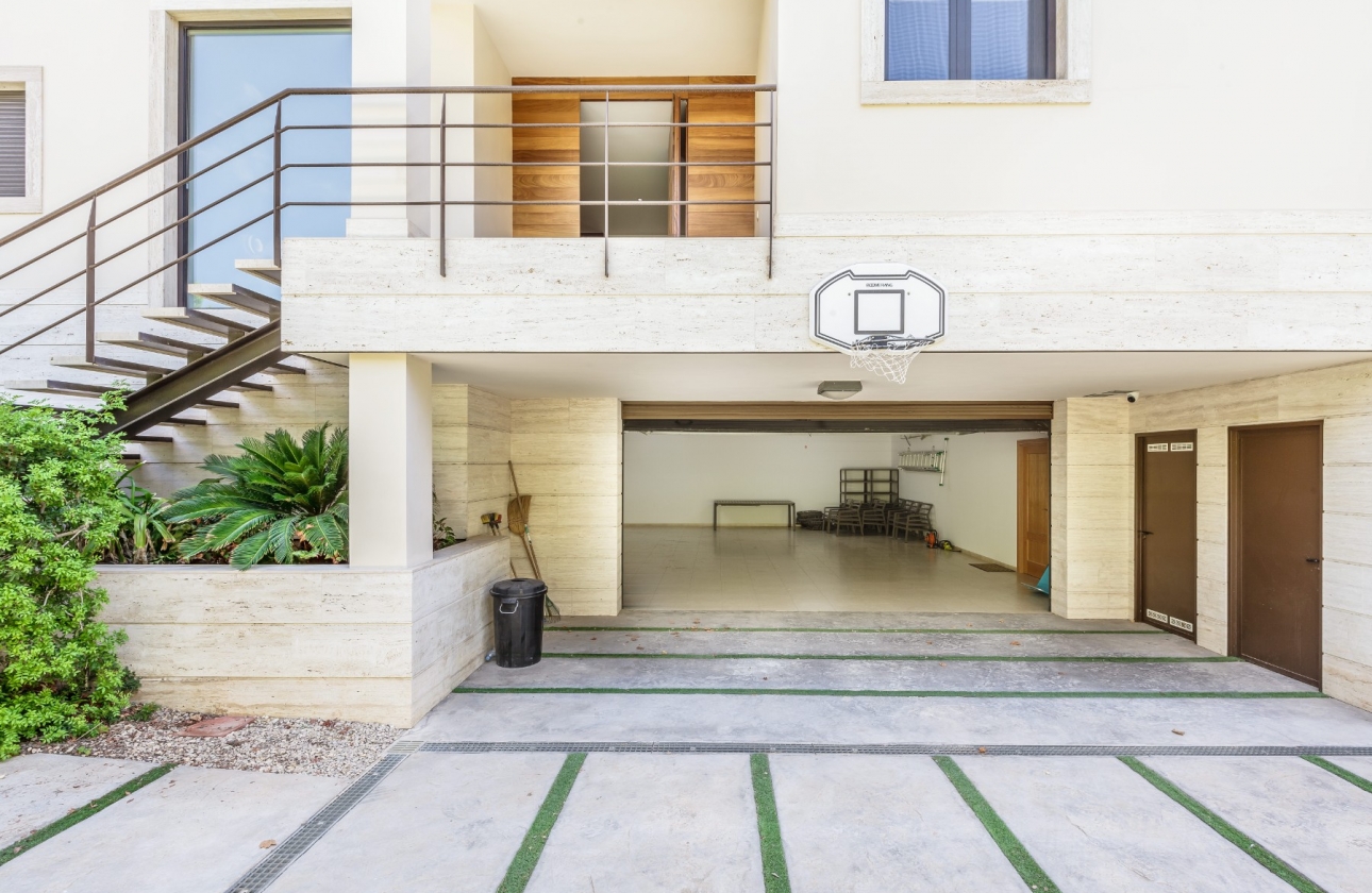 Rynek wtórny - Villa - Alicante - Vistahermosa