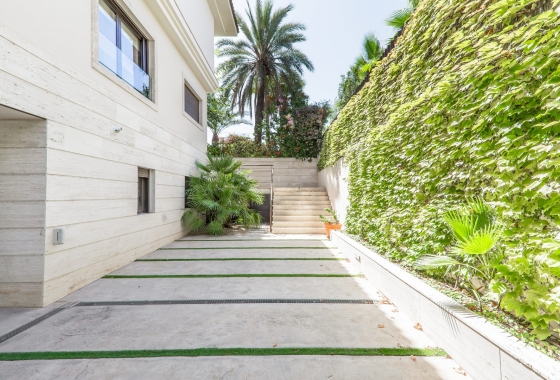 Rynek wtórny - Villa - Alicante - Vistahermosa