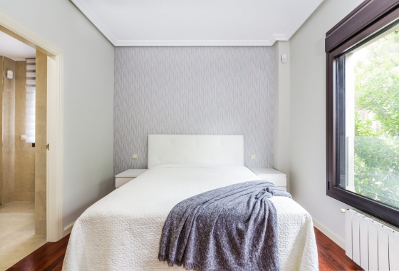 Rynek wtórny - Villa - Alicante - Vistahermosa