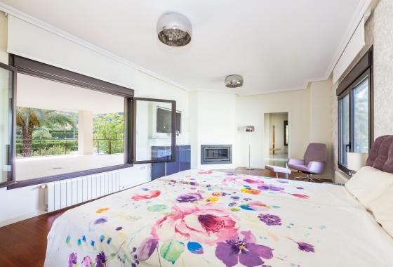 Rynek wtórny - Villa - Alicante - Vistahermosa