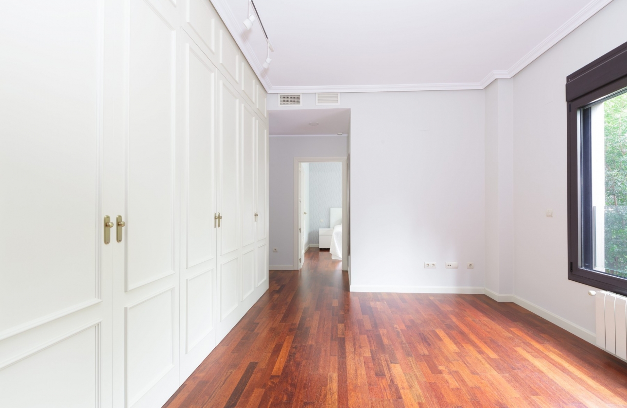 Rynek wtórny - Villa - Alicante - Vistahermosa