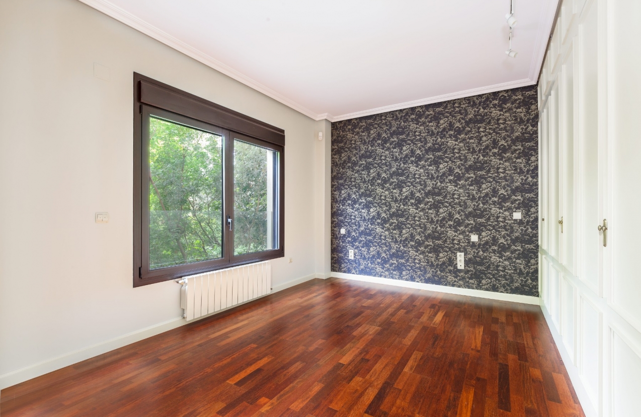 Rynek wtórny - Villa - Alicante - Vistahermosa