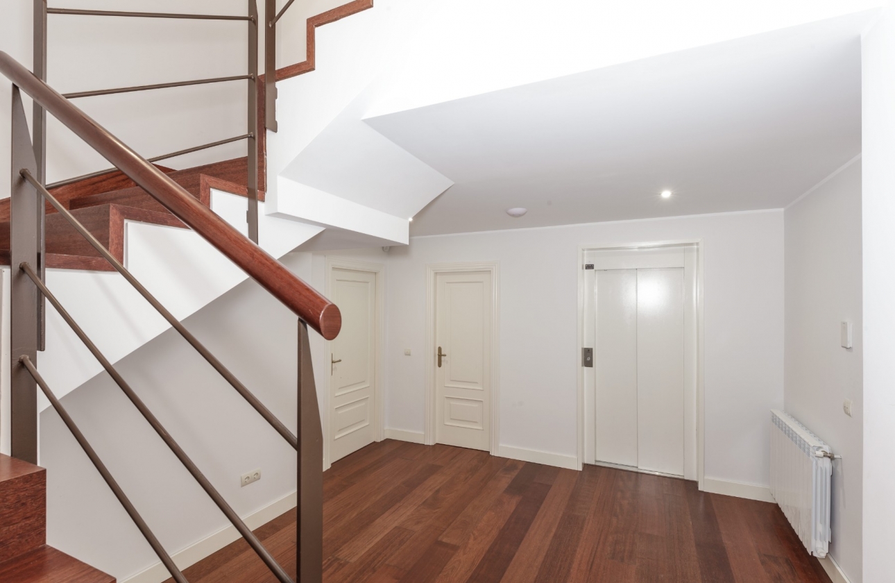 Rynek wtórny - Villa - Alicante - Vistahermosa