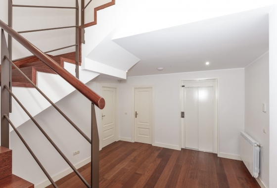 Rynek wtórny - Villa - Alicante - Vistahermosa