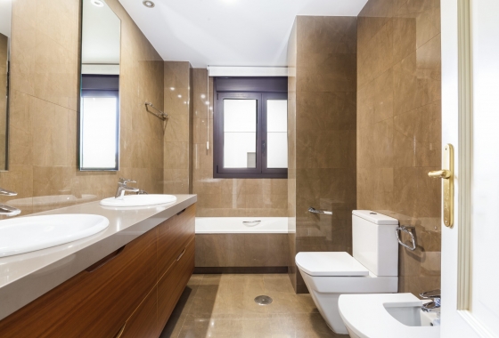 Rynek wtórny - Villa - Alicante - Vistahermosa