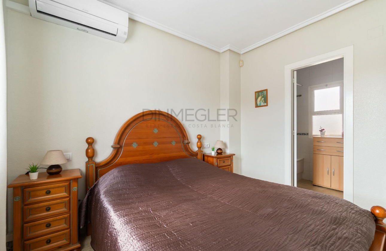 Rynek wtórny - Dupleks - Torrevieja - Aguas Nuevas