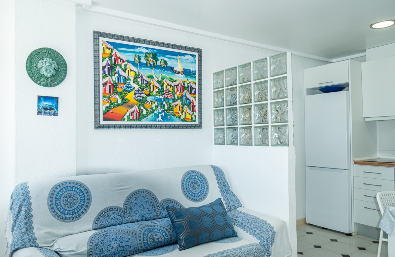 Reventa - Apartment - Mil Palmeras - Beach