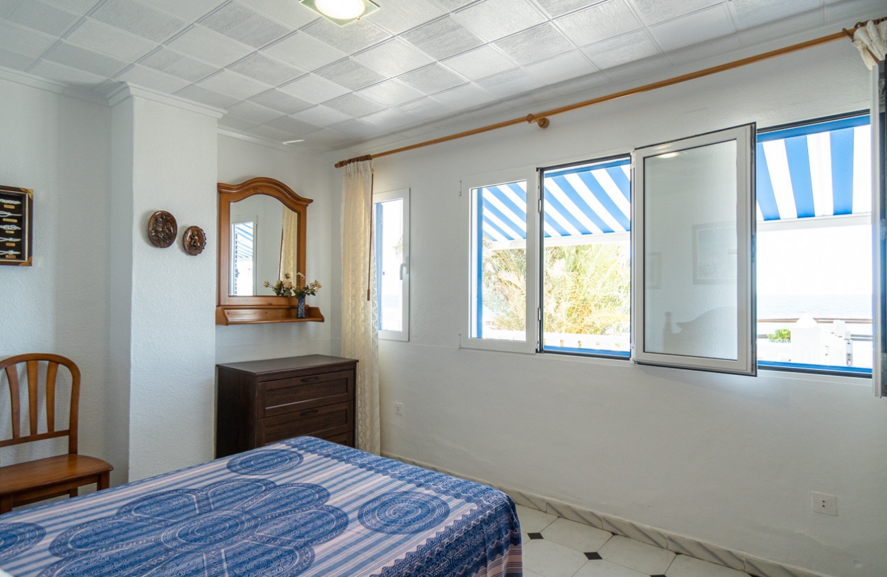 Reventa - Apartment - Mil Palmeras - Beach