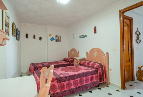 Reventa - Apartment - Mil Palmeras - Beach