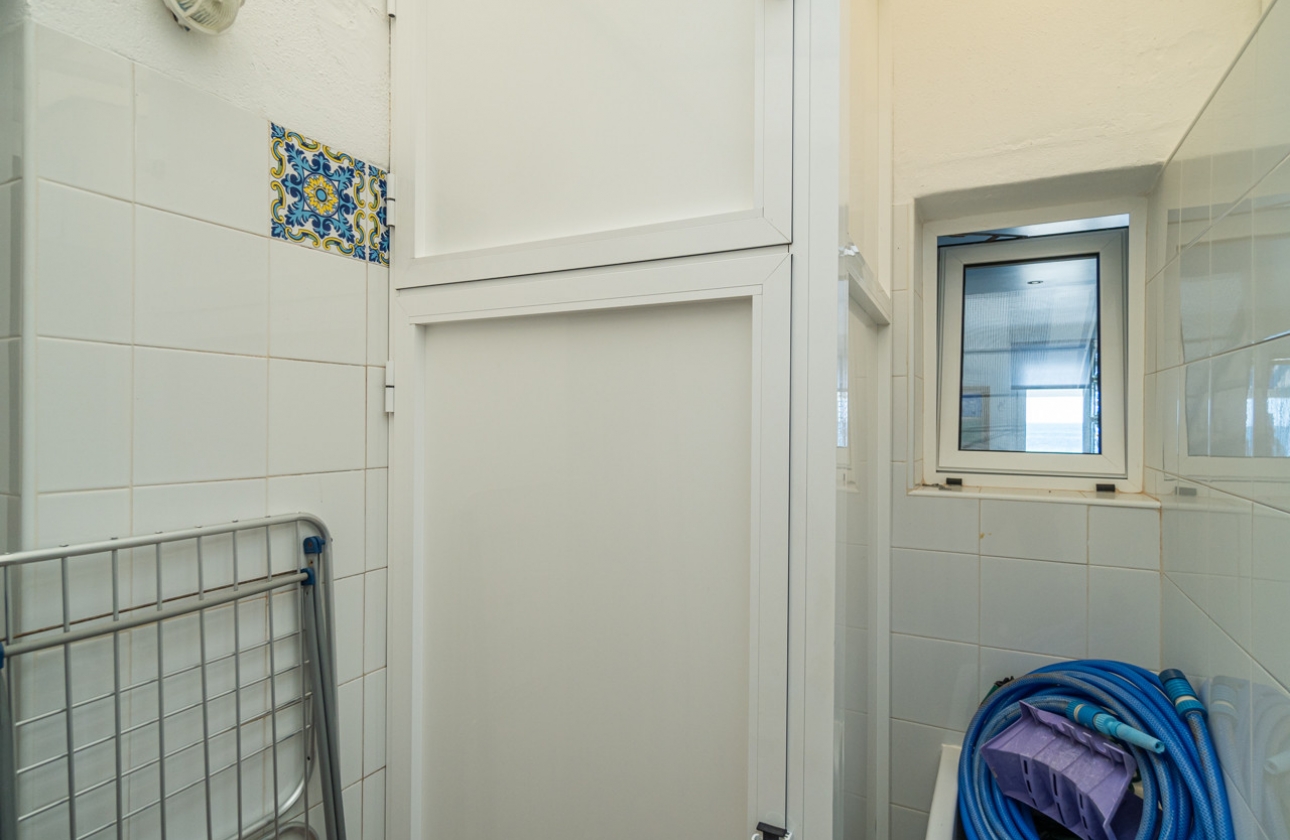 Reventa - Apartment - Mil Palmeras - Beach