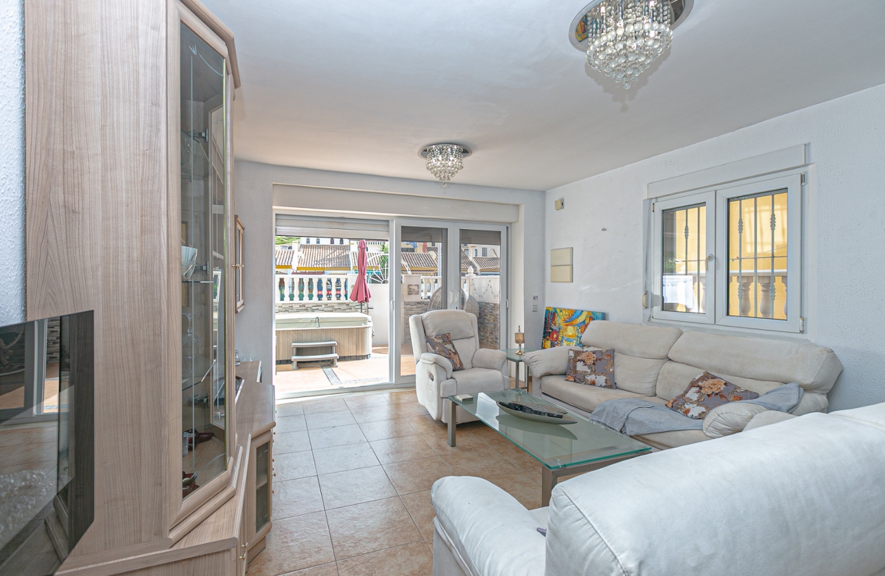 Rynek wtórny - Szeregowiec - La Zenia