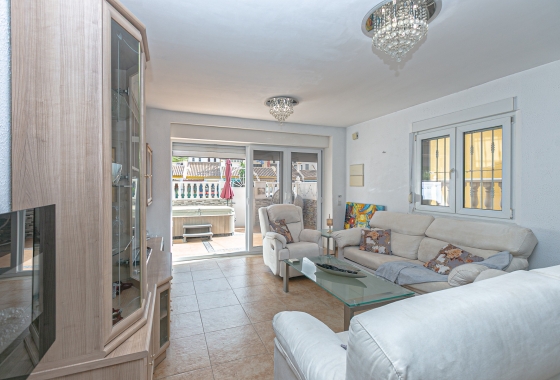 Rynek wtórny - Szeregowiec - La Zenia