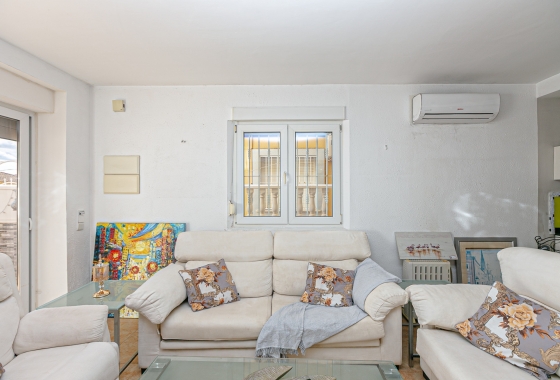 Rynek wtórny - Szeregowiec - La Zenia