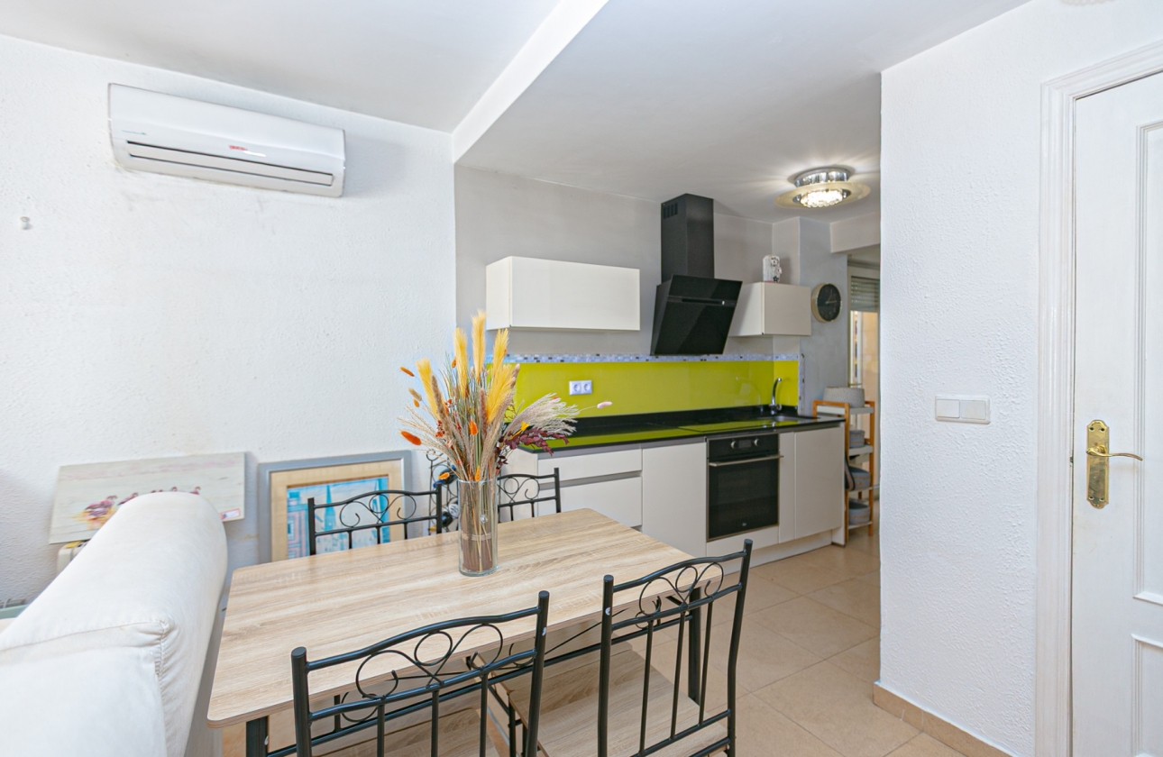 Rynek wtórny - Szeregowiec - La Zenia