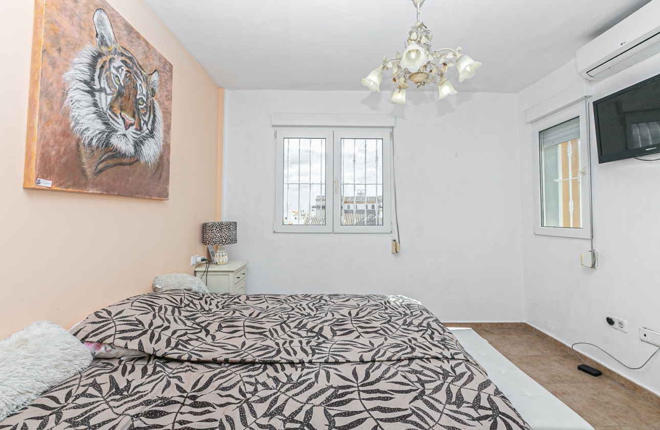 Rynek wtórny - Szeregowiec - La Zenia