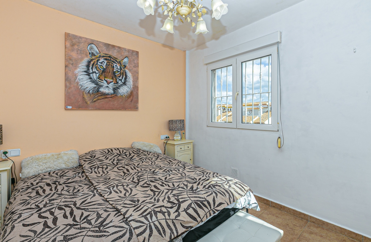 Rynek wtórny - Szeregowiec - La Zenia