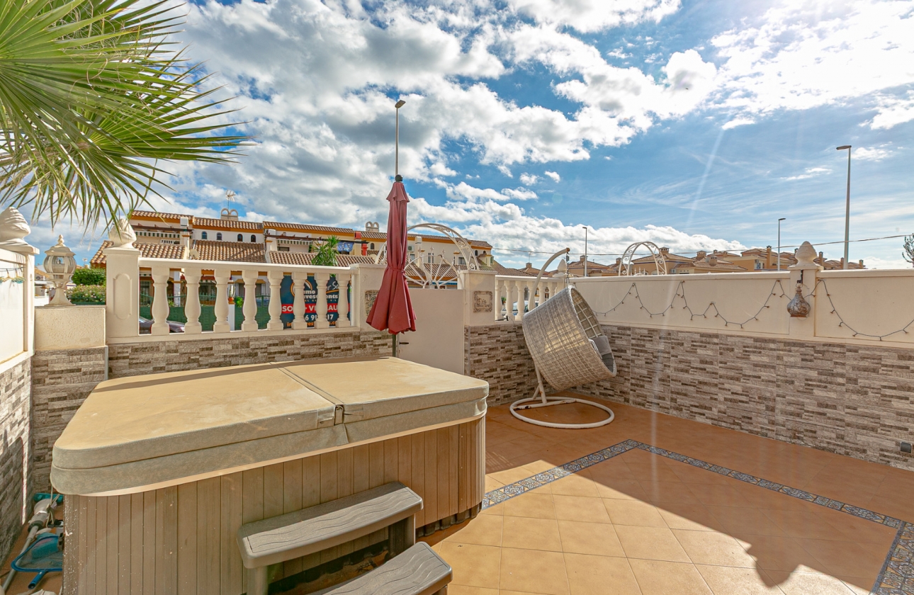 Rynek wtórny - Szeregowiec - La Zenia