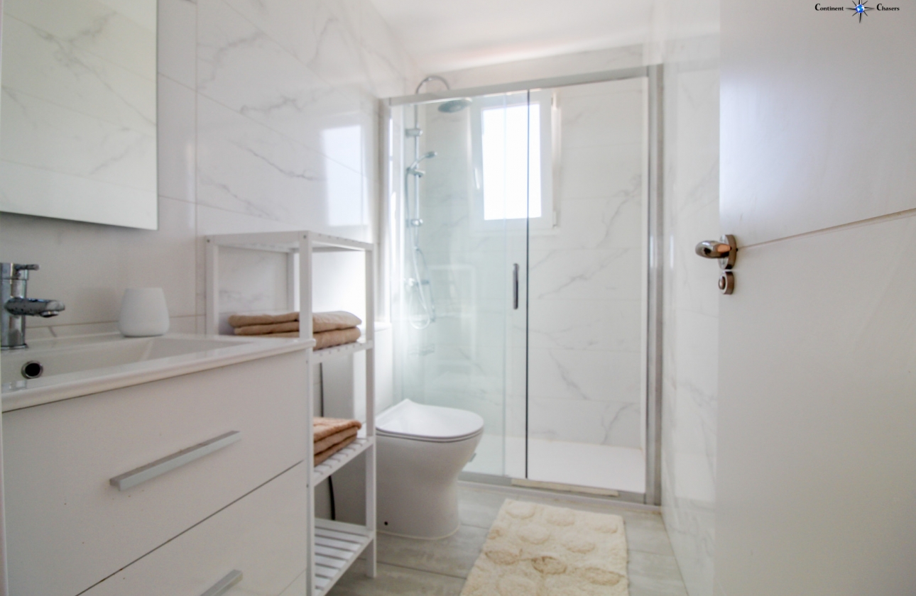 Resale - Apartment - Punta Prima - Beachside