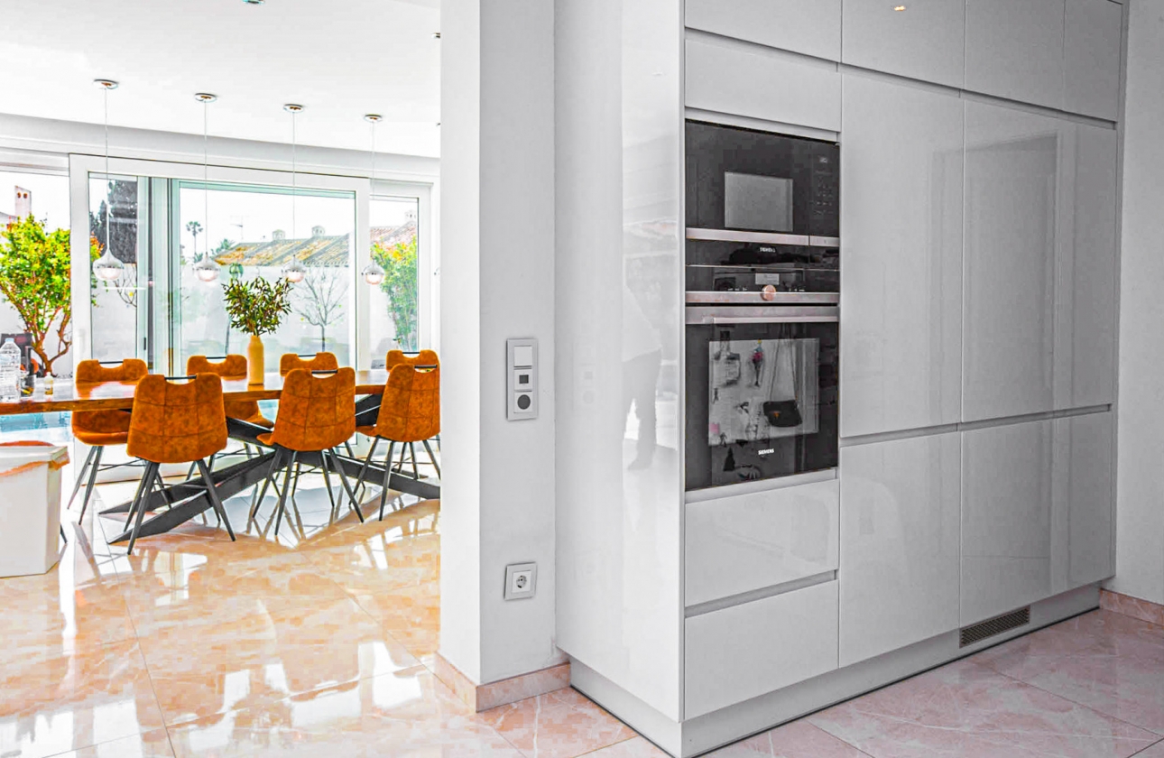 Resale - Villa - La Zenia